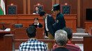 Судебное заседание в программе узбекского ТВ «Справедливый суд». Снимок с экрана, 16 марта 2017 г.