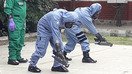 Кимёвий қуролни тақиқлаш ташкилоти (КҚТТ) мутахассислари 20 апрель куни Непалда тезкор ёрдам гуруҳларига дарс ўтмоқдалар. Икки ҳафталик кечикишдан сўнг, 21 апрель куни КҚТТ нозирлари Суриянинг Дума шаҳридаги эҳтимолий кимёвий ҳужум уюштирилган ҳудудга киритилдилар. (КҚТТ)
