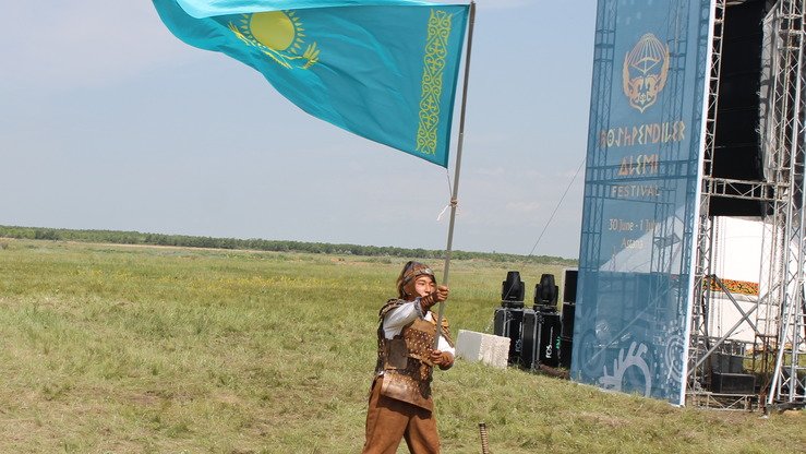30-iyun va 1-iyul kunlari Ostona Qozog‘iston poytaxti deb e’lon qilinganining 20 yilligiga to‘g‘ri kelgan “Ko‘chmanchilar olami” festivaliga mezbonlik qildi. (Aydar Ashimov)