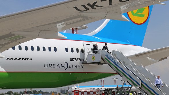 «Ўзбекистон ҳаво йўллари» МАК харид қилган Boeing-787 самолёти 18 май куни Тошкентга етиб келди. (Ўзбекистон ҳаво йўллари)