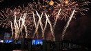 6 июль куни Остона Қозоғистон пойтахти деб эълон қилинганининг 20 йиллиги бутун мамлакат бўйлаб кенг нишонланди. Остонадаги 12 дақиқали мушакбозлик Пойтахт куни байрамининг кулминацияси бўлди. Уни минглаб одамлар завқ билан томоша қилдилар. (Айдар Ашимов)