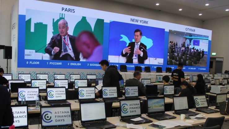 3-5 iyul kunlari Astana Finance Days tadbirlari doirasida ishtirokchilar Astana Hub xalqaro texnoparkidagi imkoniyatlar bilan tanishmoqdalar. (Aydar Ashimov)