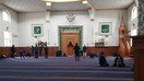 Ўтган йилнинг декабрь ойида Бишкек марказий масжидида намоз ўқиётган мусулмонлар. (Руслан Содиқов)