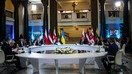 Грузия президенти Георгий Маргвелашвили 7 август куни Тблисида ўтган «Тинчлик ва хавфсизлик: Россия-Грузия урушидан 10 йил ўтиб» деб номланган давра суҳбати иштирокчиларига юзланди. Мазкур учрашувда Грузияда урушдан кейинги хавфсизлик муаммолари, мамлакатнинг босиб олинган ҳудудларидаги вазият ва Грузиянинг стратегик сабр сиёсатининг муҳимлигига эътибор қаратилди. (Грузия президенти маъмурияти)
