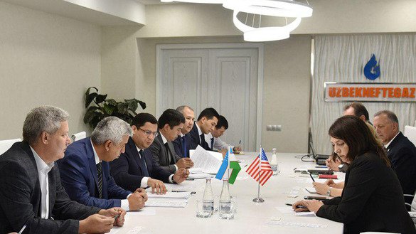 «Ўзбекнефтгаз» ва «ExxonMobil» вакиллари 25 сентябрь куни Тошкентда учрашув ўтказдилар. (Ўзбекнефтгаз)