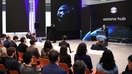Президент Нурсултон Назарбоев 6-ноябрь куни «Astana Hub» очилишида нутқ сўзламоқда. (Айдар Ашимов)