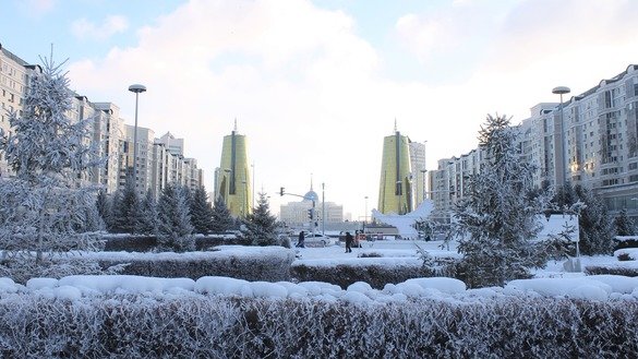 The Akorda presidential residence in Astana can be seen December 26. In Karaganda Province, the thermometer will plunge to a record -40°C. Astana will see temperatures of about -30°C. Southern Kazakhstan will be warmer - between -12°C and 0°C. [Aydar Ashimov]