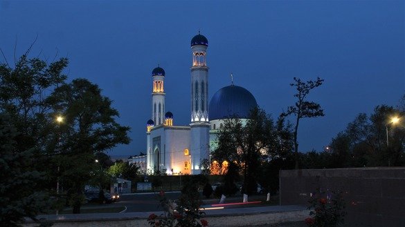The central mosque in Taraz can be seen May 16. [Aydar Ashimov]