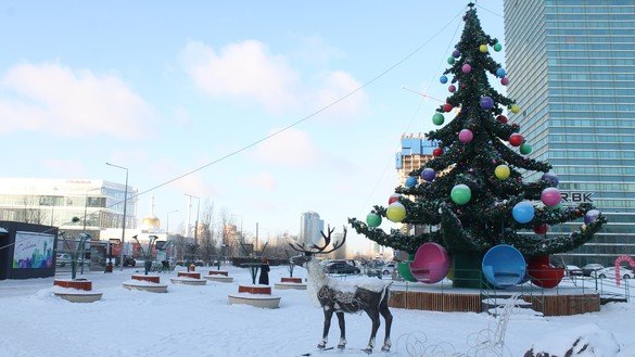 A New Year's tree is shown in the capital. December 19, Nur-Sultan. [Aydar Ashimov]
