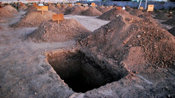 A Bishkek cemetery is shown July 13. The number of graves to be dug has increased dramatically since the outbreak of the coronavirus. [Maksat Osmonaliyev]