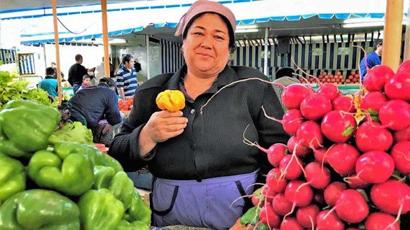 Кредиты Всемирного банка помогают узбекским фермерам продавать фрукты и  овощи