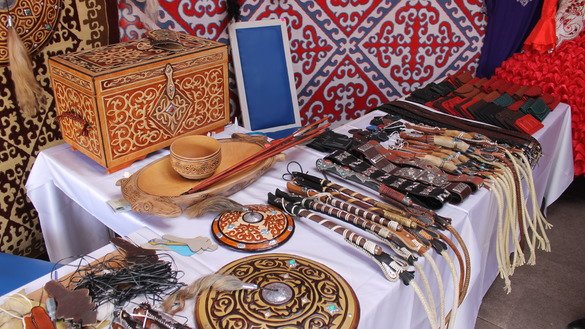 Visitors could buy chests, bags, amulets, kitchen utensils, ornaments and much more at the exhibition. [Aydar Ashimov]