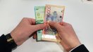 Марказий Осиё давлатлари мустақил бўлиб борар экан, Қозоғистон янги банкноталардан рус тилини олиб ташламоқда