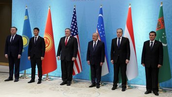 Минтақага сафари чоғида Помпео Марказий Осиё билан алоқаларни мустаҳкамлашга эътибор қаратди