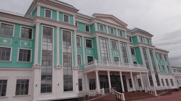 Qirgʻizistonlik huquq faollari “Gazprom” maktabining noqonuniy egallab olinishiga qarshi kurashmoqchi