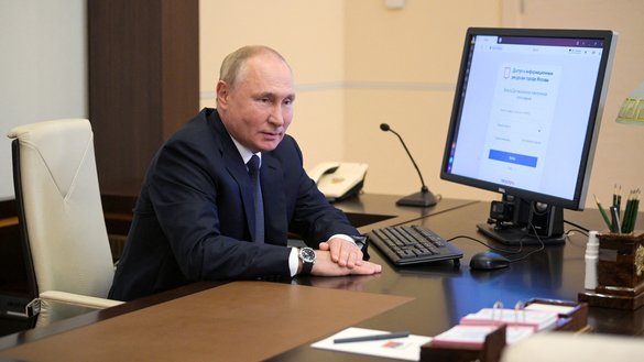 Kremlin black boxes seize control of free internet in Russia
