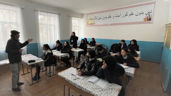 Donation keeps doors open at Tajik school for Afghan children