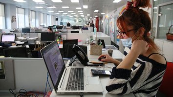 Rossiya internet-doʻkonlari Qozogʻistonda joriy etilgan yangi soliq qoidalaridan shikoyat qilmoqda